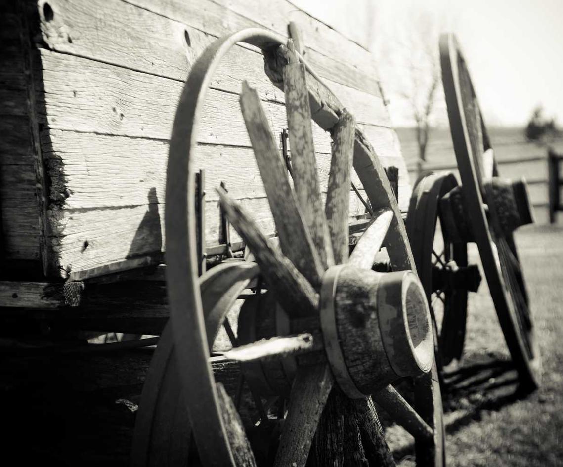 微信号买卖渠道：龙猫试玩app详情下载教程