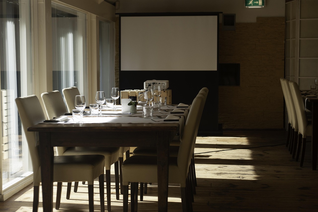 野草云实名账号:南京建邺区工商注册代理